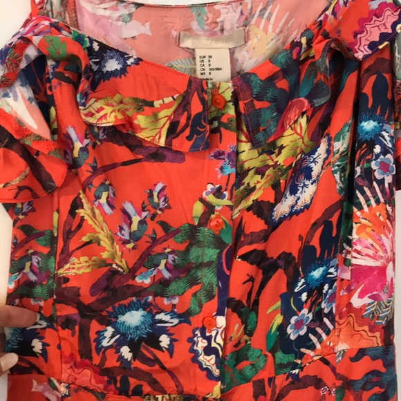 H&M floral button down dress - Picture 3 of 6